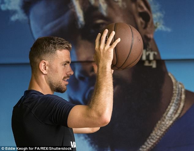 热身赛巅峰对决!漠南独角兽队失利中原鲨队队,棒球赛场再起波澜;节奏掌控在手(篮球赛巅峰对决) 热身赛巅峰对决!漠南独角兽队失利中原鲨队队,棒球赛场再起波澜;节奏掌控在手(篮球赛巅峰对决)