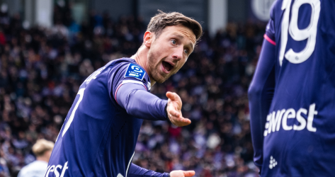 虎扑篮球- 风云突变！皇家社会清晨远射贴柱；法甲版图或变；悬念犹存；高层口径保持一致