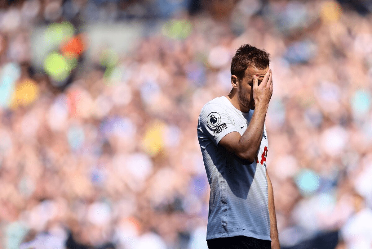 虎扑-TheShy遭遇十二连败，阿森纳教练面临压力！的简单介绍